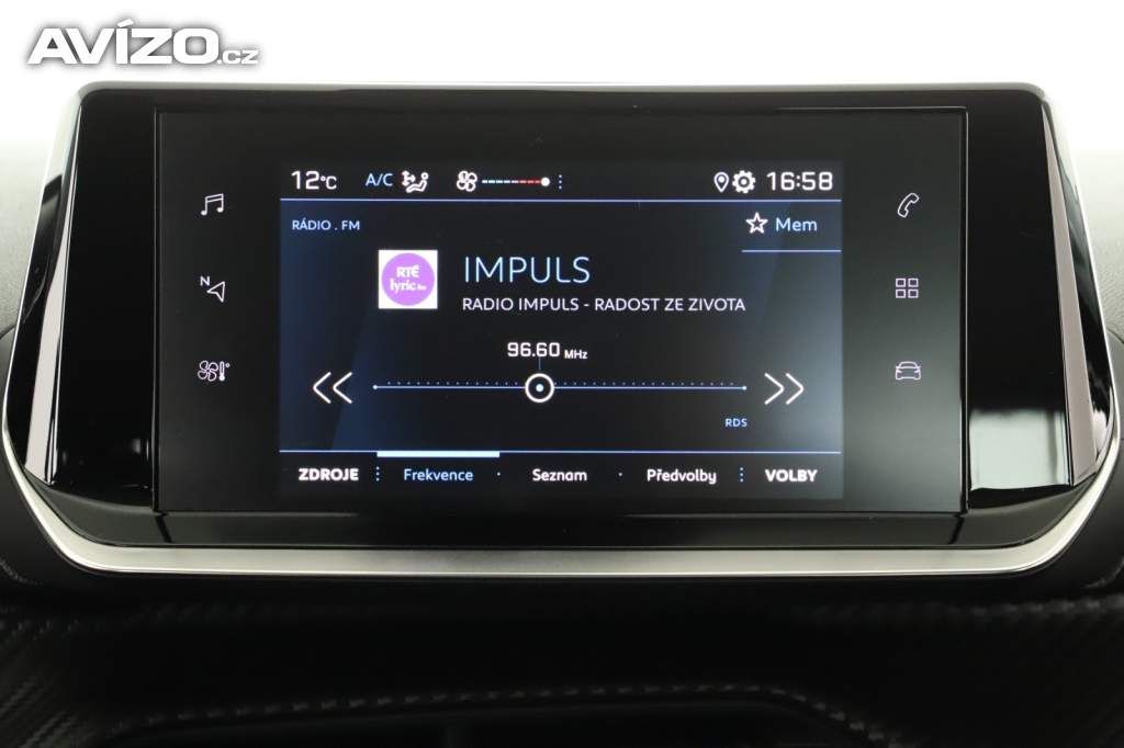 Foto inzerátu Peugeot 2008 1.2 PureTech