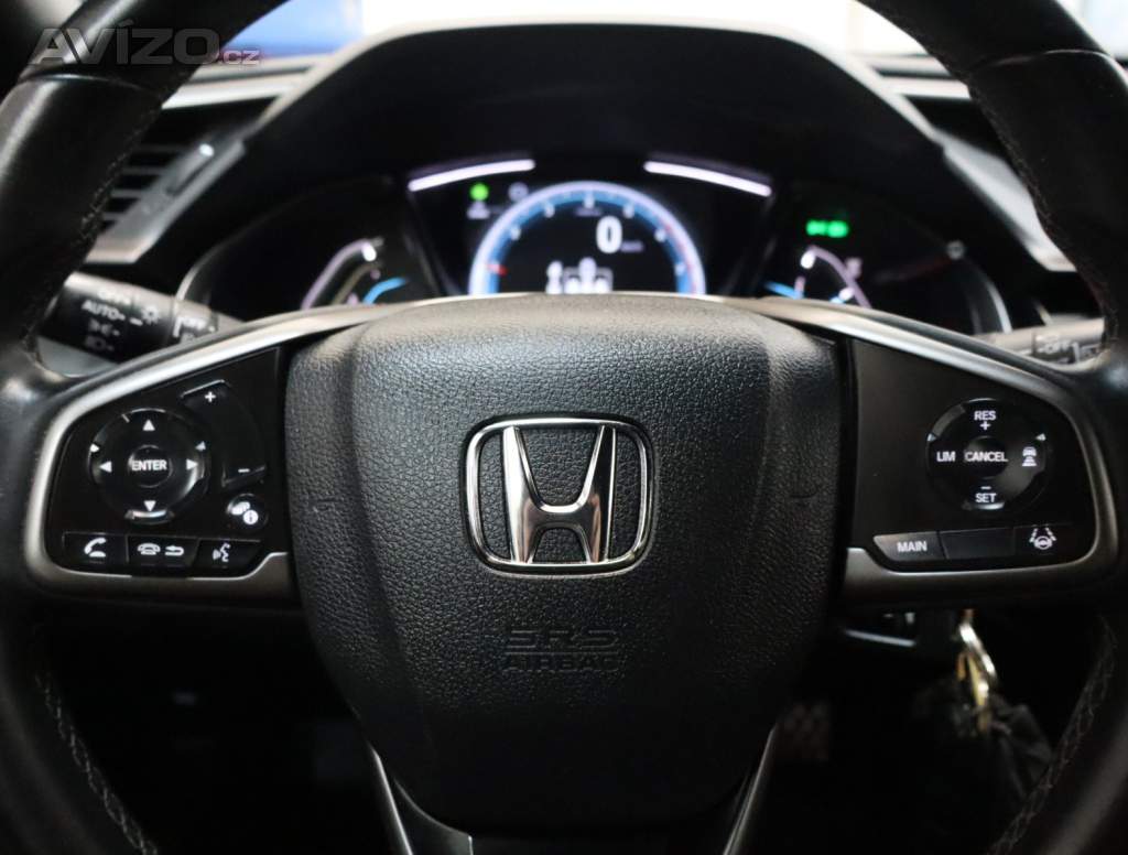 Foto inzerátu Honda Civic 1.0 VTEC Turbo