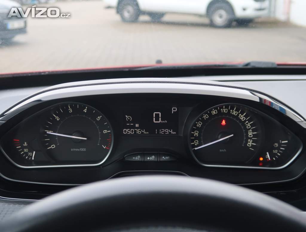 Foto inzerátu Peugeot 2008 1.2 PureTech