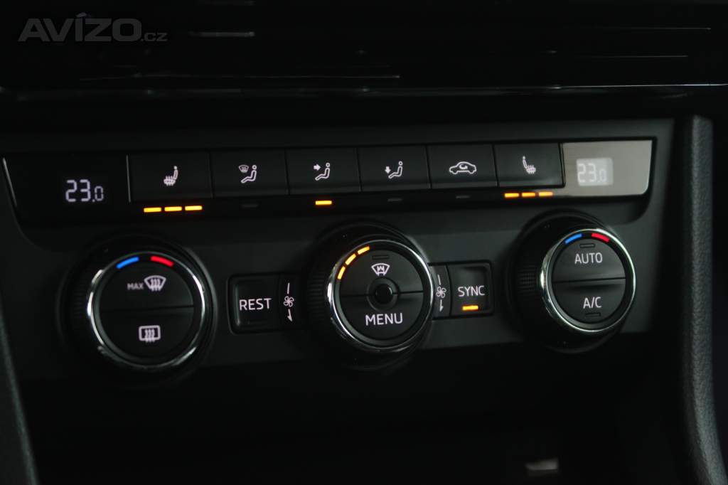 Foto inzerátu Škoda Superb 2.0 TDI