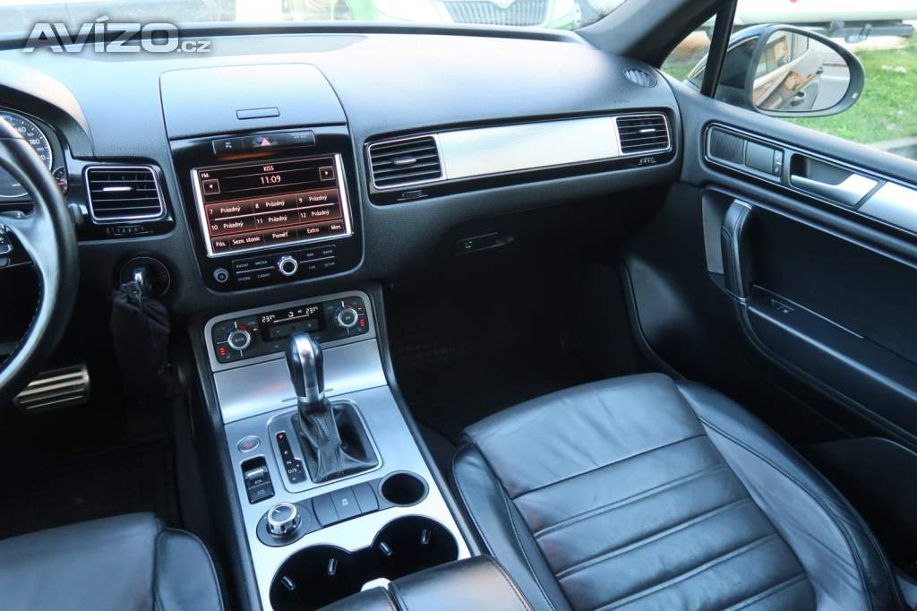 Foto inzerátu Volkswagen Touareg 4.2 V8 TDi