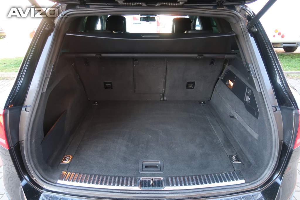 Foto inzerátu Volkswagen Touareg 4.2 V8 TDi