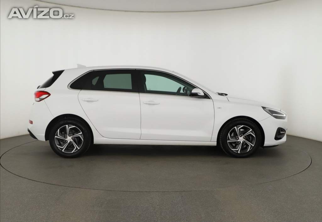 Foto inzerátu Hyundai i30 1.5 T-GDI MHEV