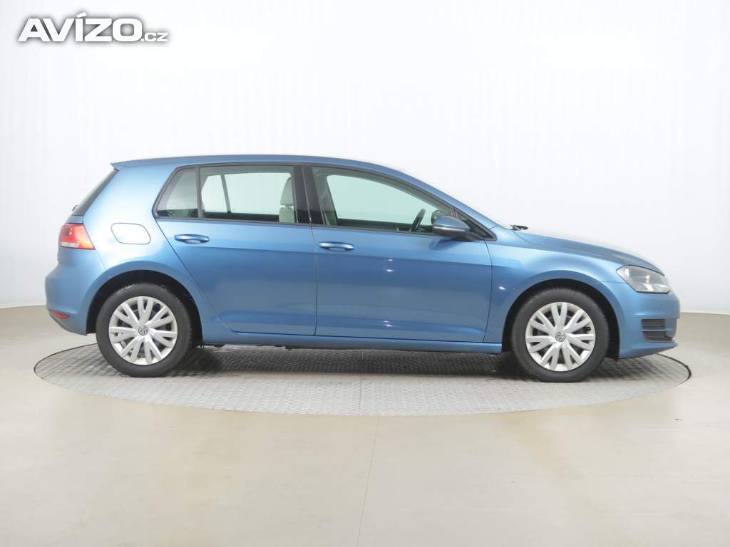 Foto inzerátu Volkswagen Golf 1.6 TDI