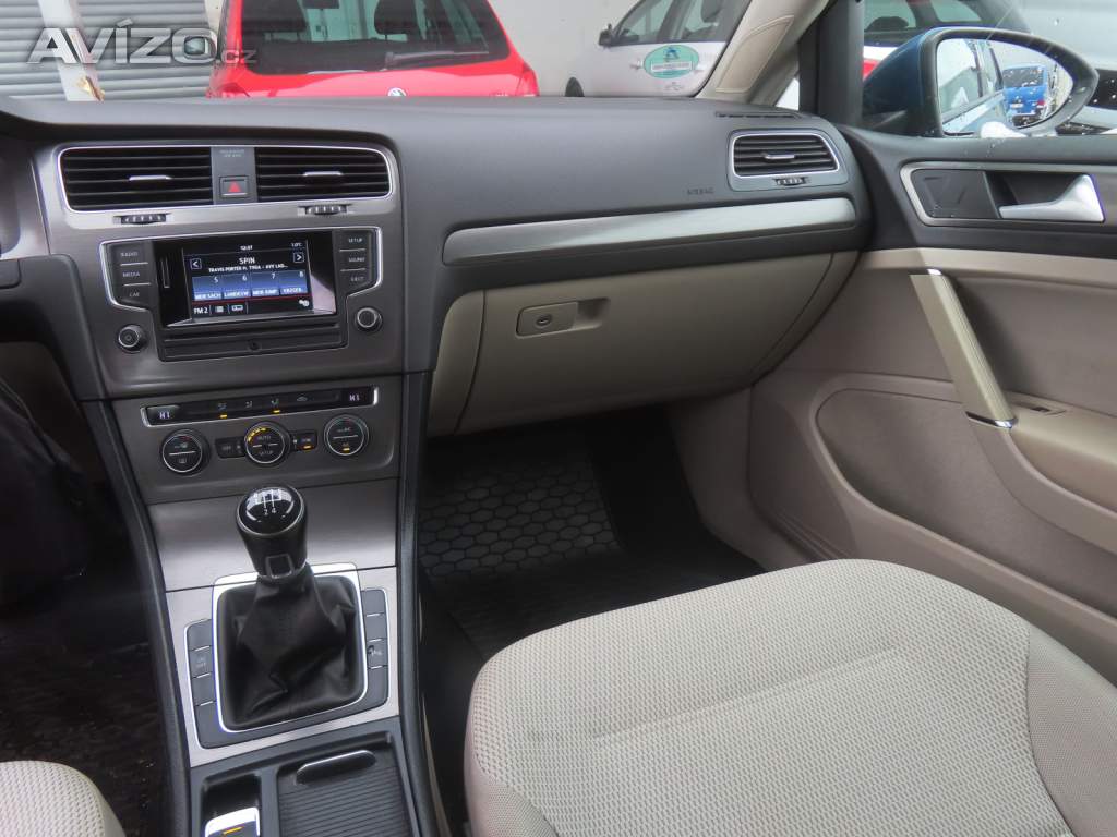 Foto inzerátu Volkswagen Golf 1.6 TDI