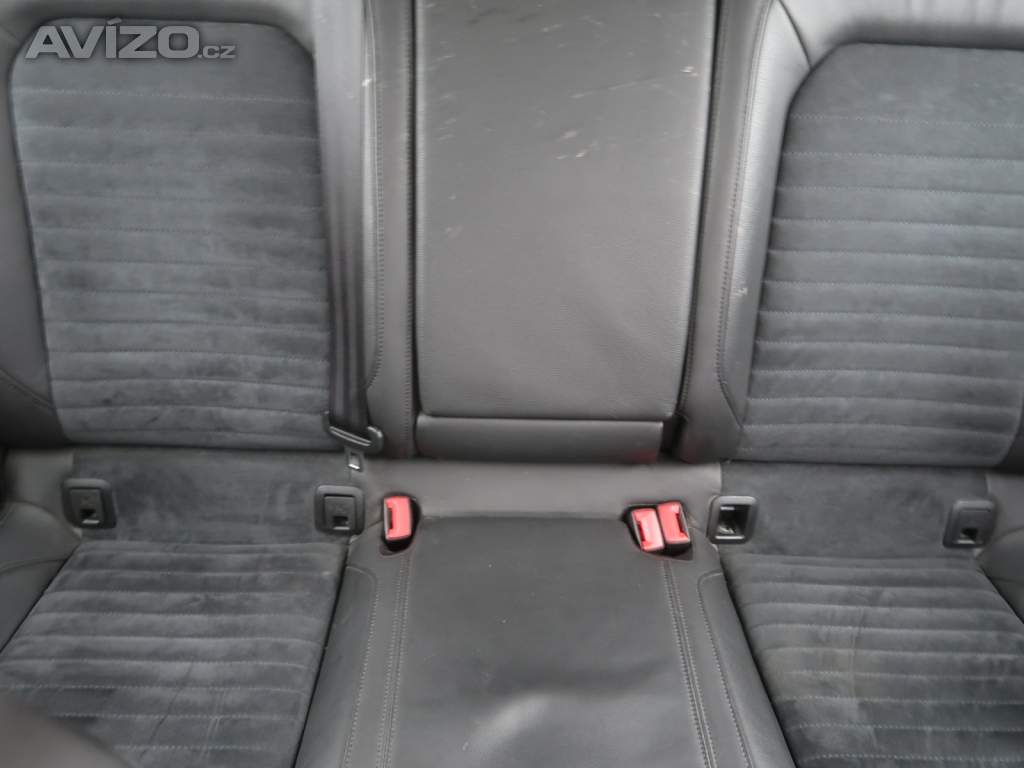 Foto inzerátu Volkswagen Passat 2.0 TDI