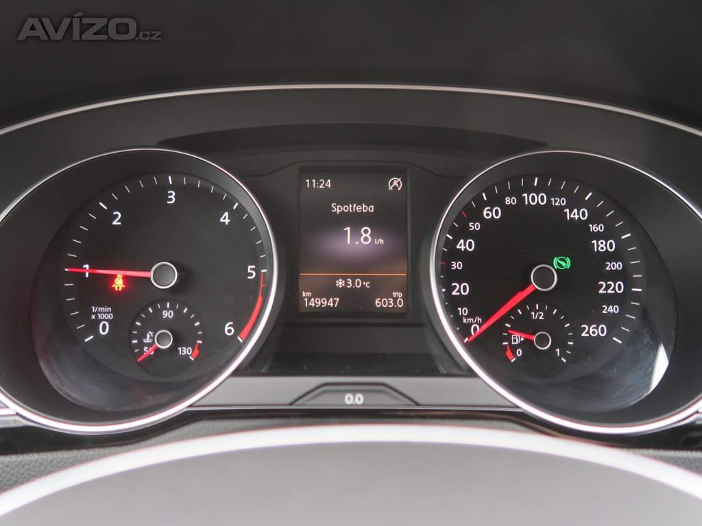 Foto inzerátu Volkswagen Passat 2.0 TDI