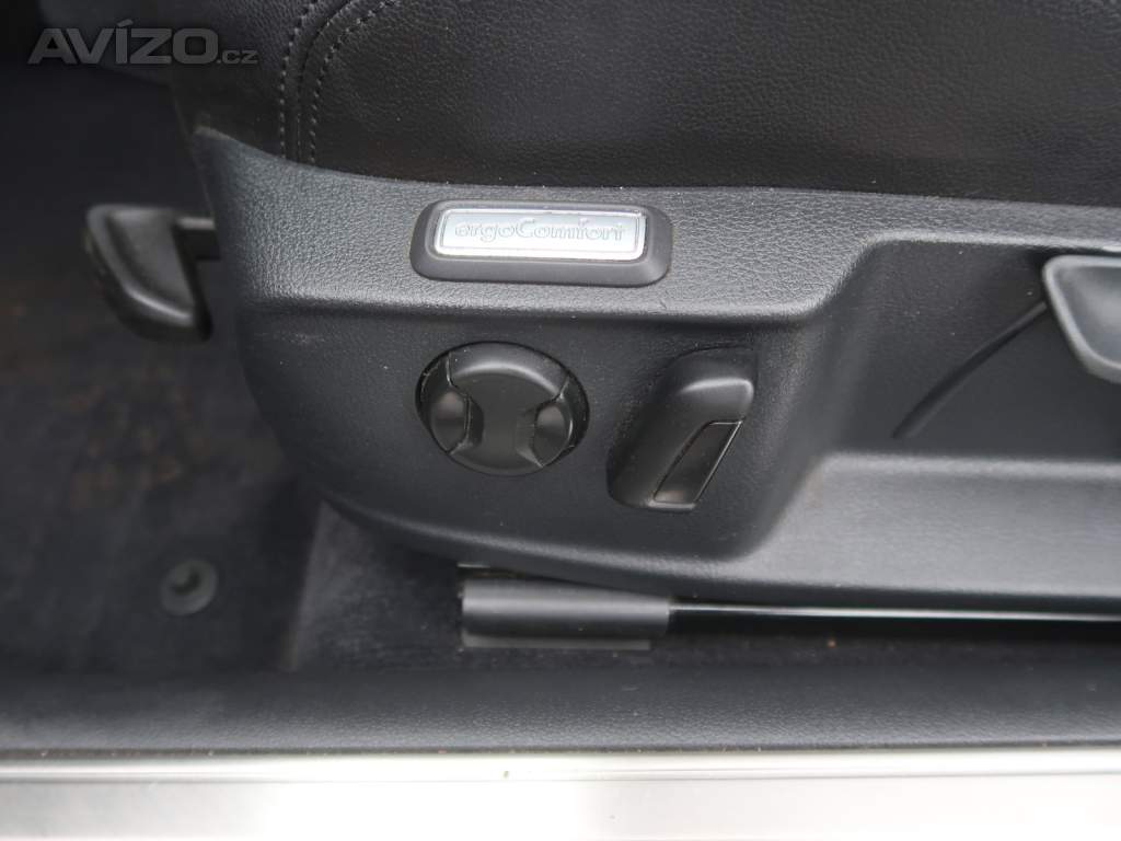 Foto inzerátu Volkswagen Passat 2.0 TDI