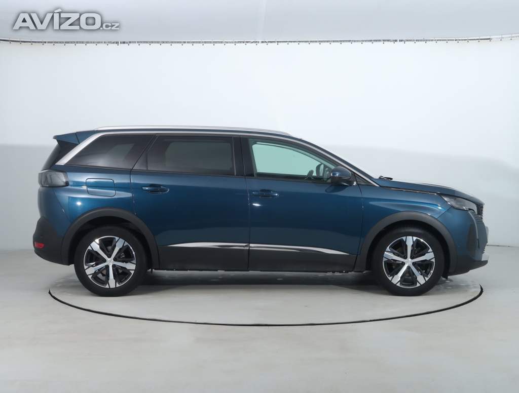 Foto inzerátu Peugeot 5008 1.5 BlueHDi