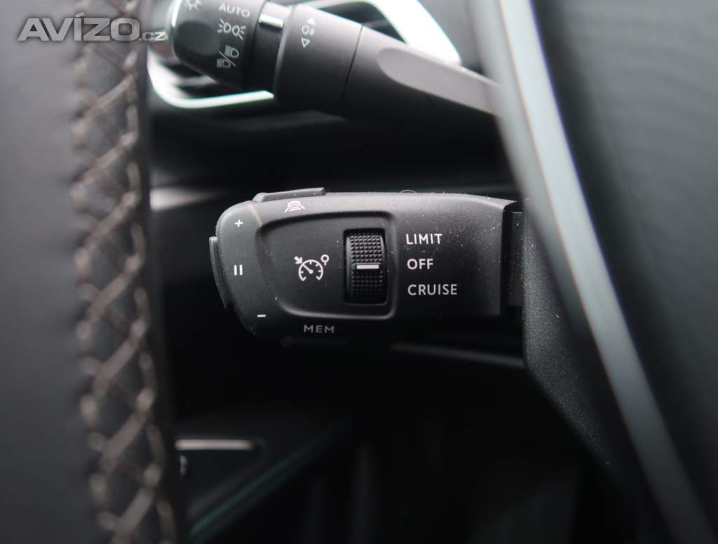 Foto inzerátu Peugeot 5008 1.5 BlueHDi