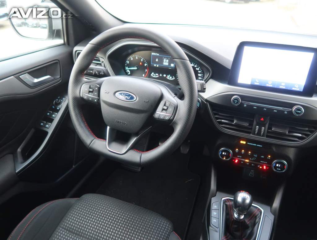 Foto inzerátu Ford Focus 1.0 MHEV