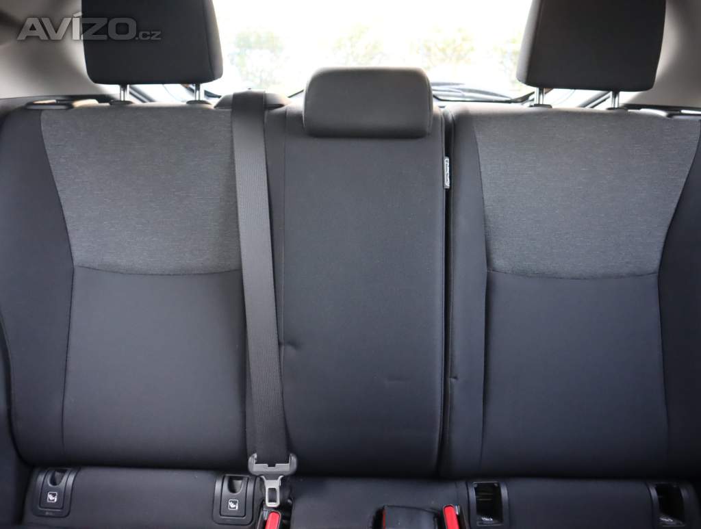 Foto inzerátu Toyota Yaris 1.5 VVT-i Hybrid