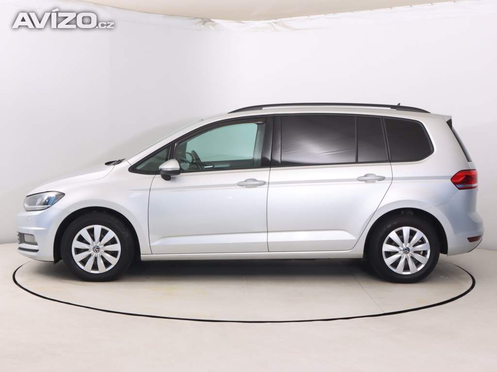 Foto inzerátu Volkswagen Touran 2.0 TDI