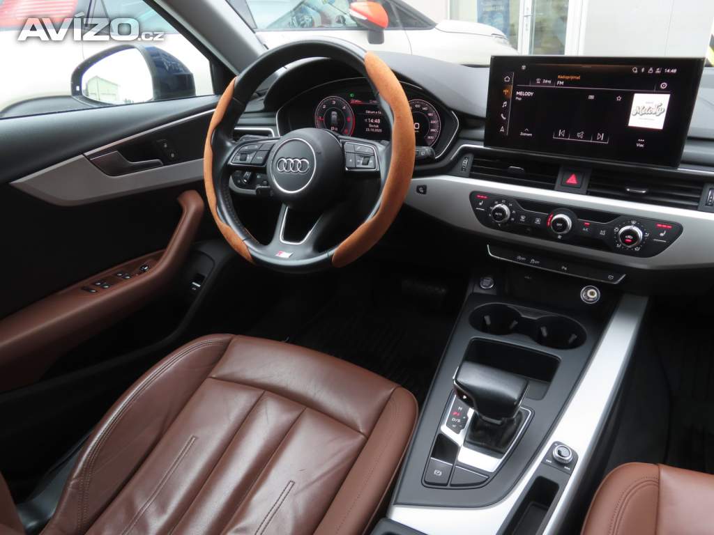 Foto inzerátu Audi A4 30 TDI