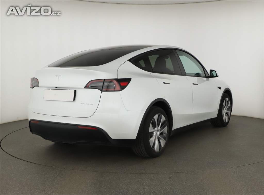 Foto inzerátu Tesla Model Y Long Range AWD 79kWh