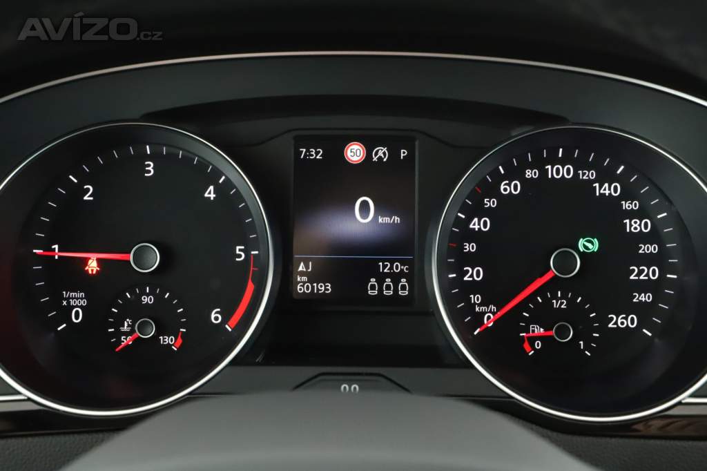 Foto inzerátu Volkswagen Passat 2.0 TDI