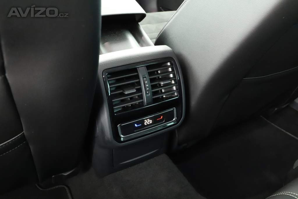 Foto inzerátu Volkswagen Passat 2.0 TDI