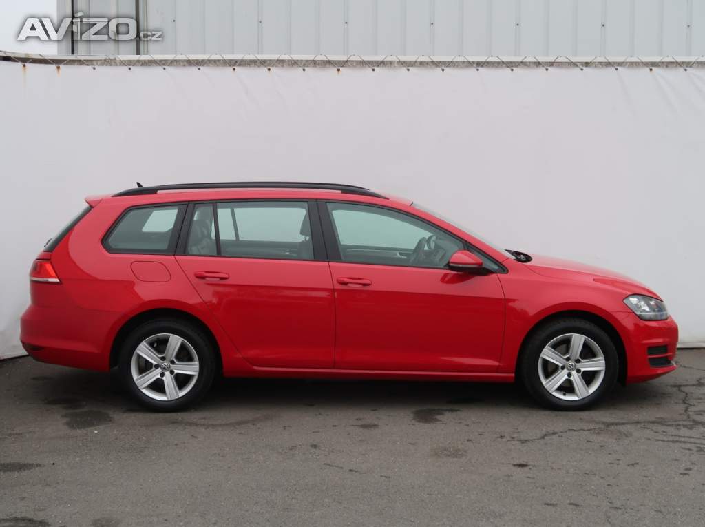 Foto inzerátu Volkswagen Golf 1.6 TDI