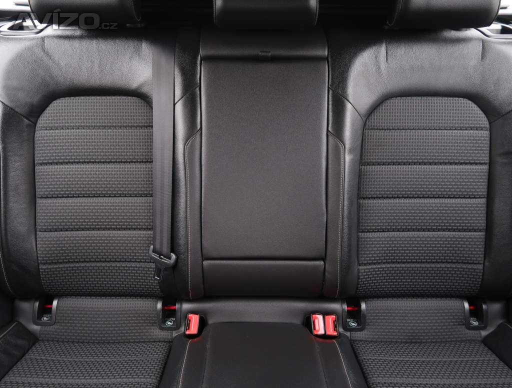 Foto inzerátu Volkswagen Golf 1.6 TDI