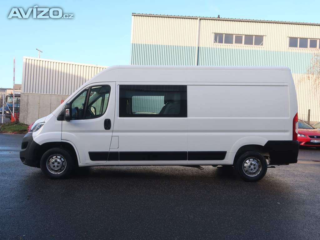 Foto inzerátu Citroën Jumper 2.2 BlueHDi