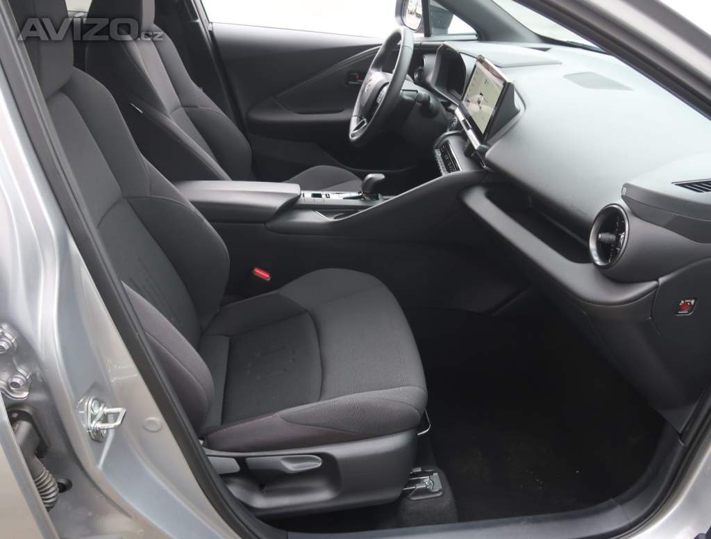 Foto inzerátu Toyota C-HR 1.8 Hybrid