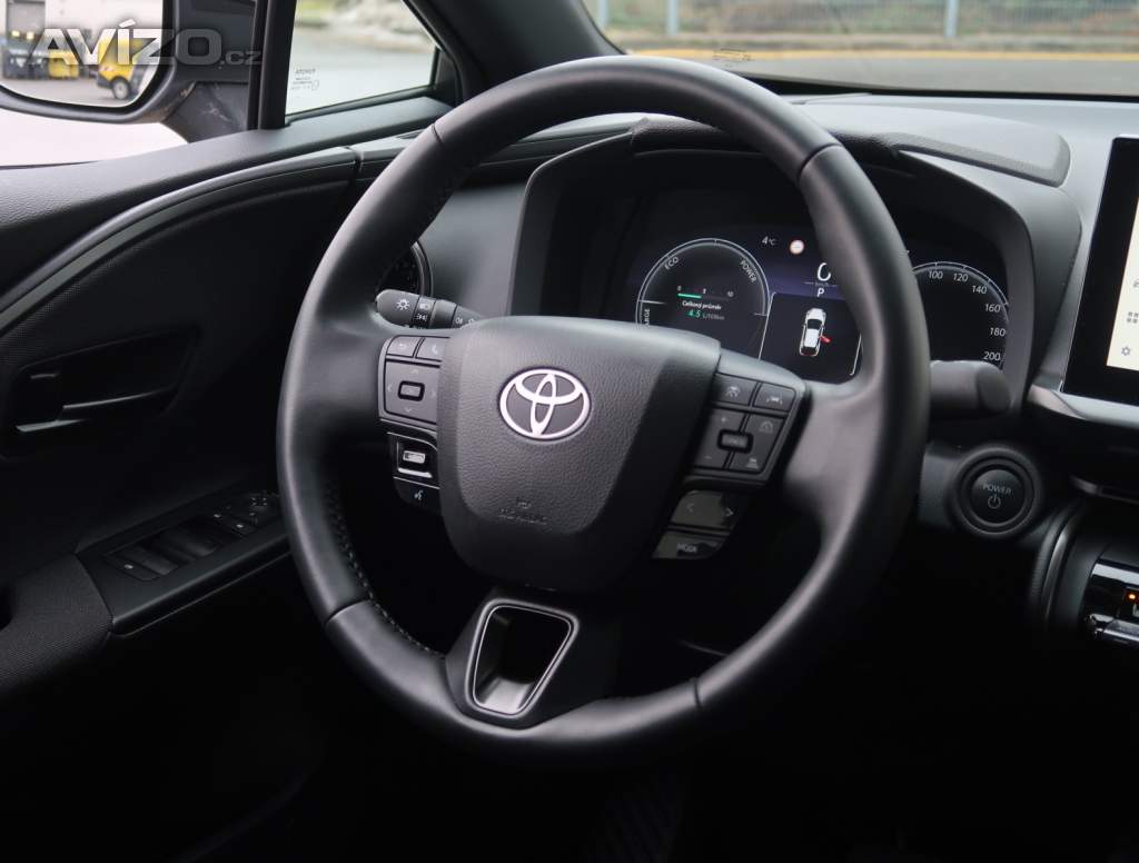 Foto inzerátu Toyota C-HR 1.8 Hybrid