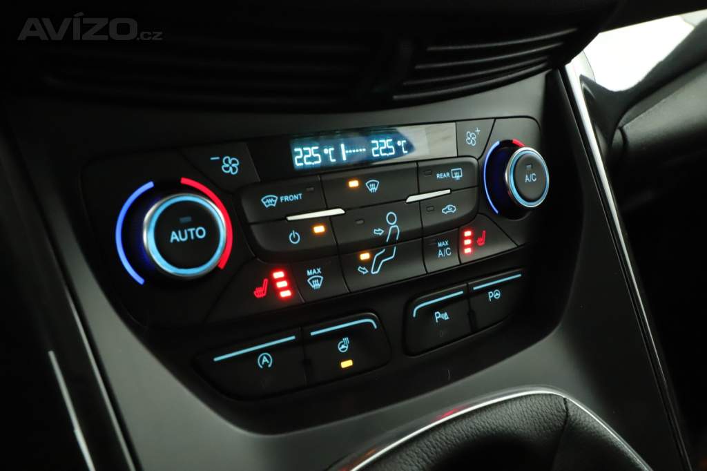 Foto inzerátu Ford Kuga 1.5 EcoBoost