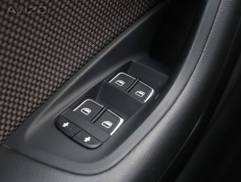 Foto inzerátu Audi A6 2.0 TDI