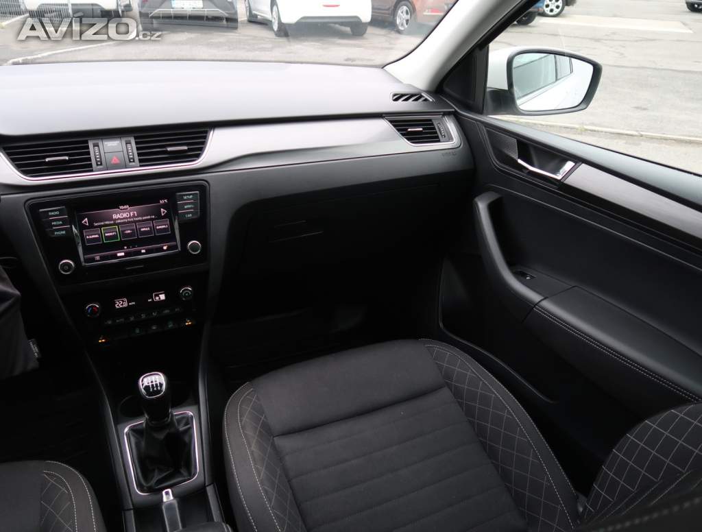 Foto inzerátu Škoda Rapid 1.0 TSI