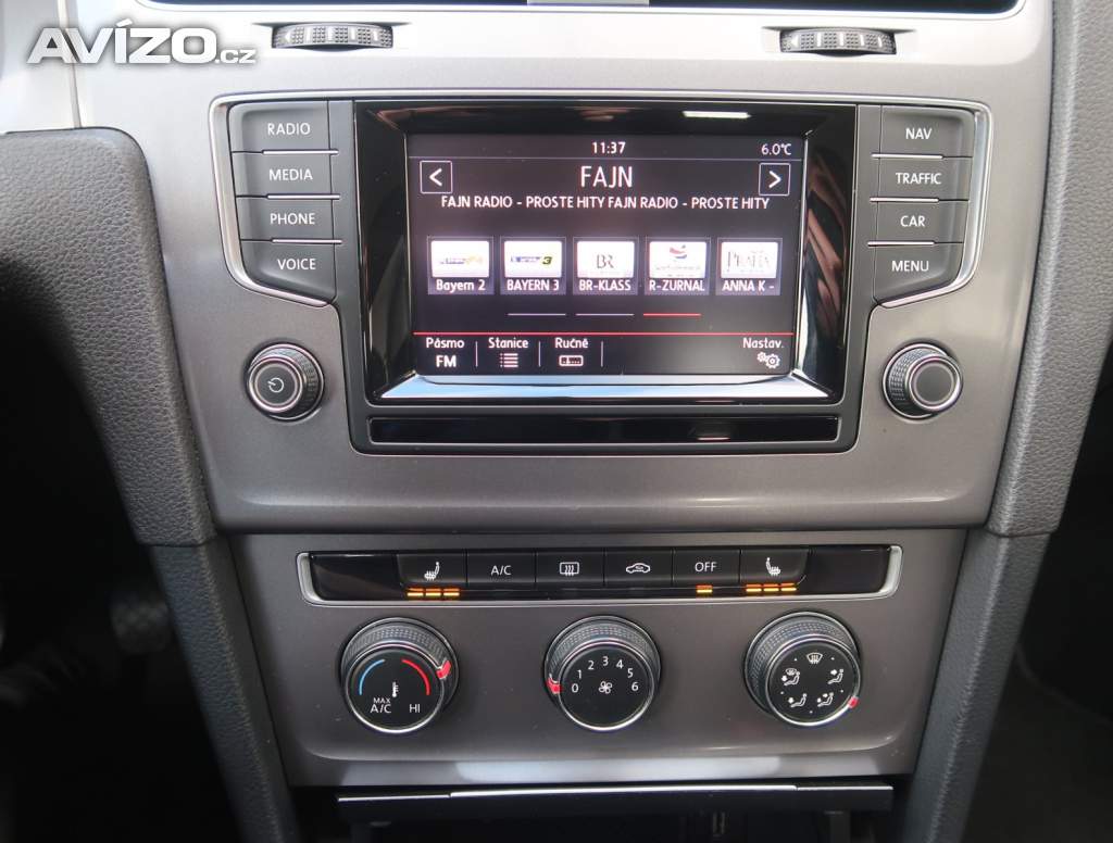 Foto inzerátu Volkswagen Golf 1.6 TDI