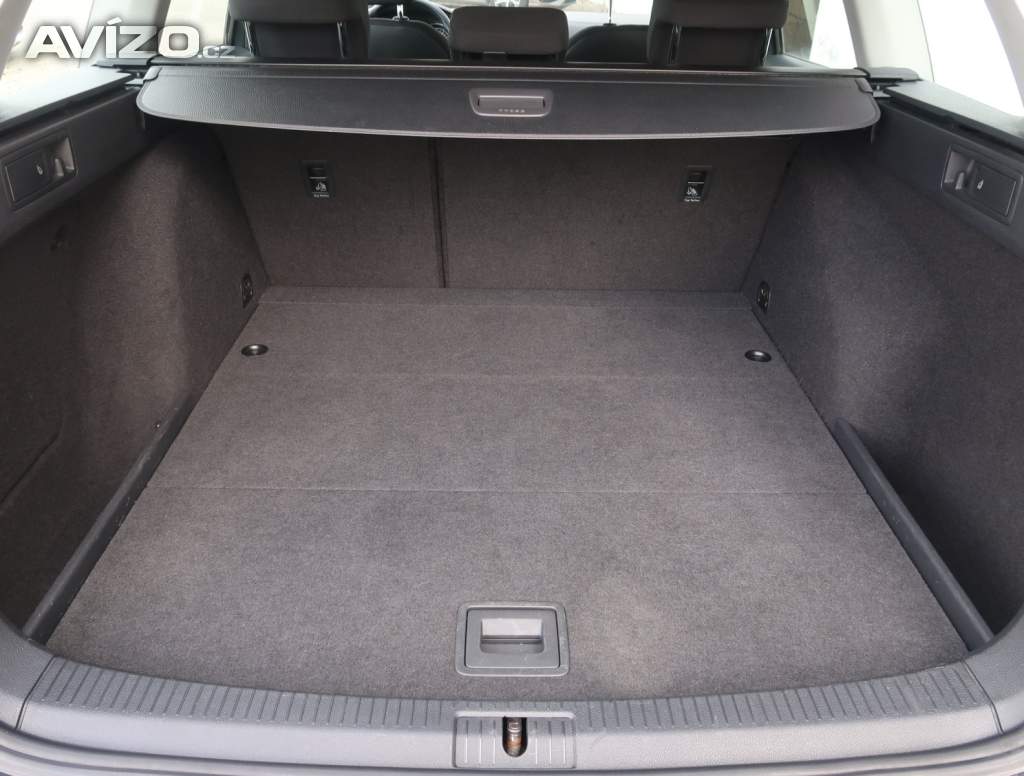 Foto inzerátu Volkswagen Golf 1.6 TDI