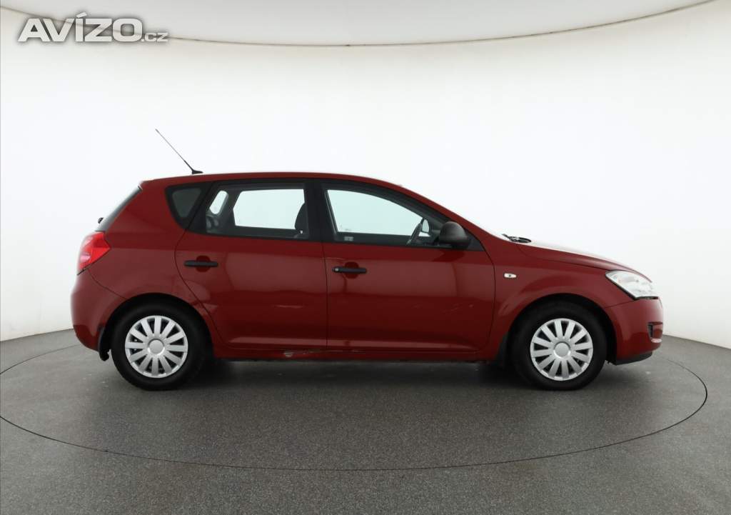 Foto inzerátu Kia Ceed 1.4 CVVT