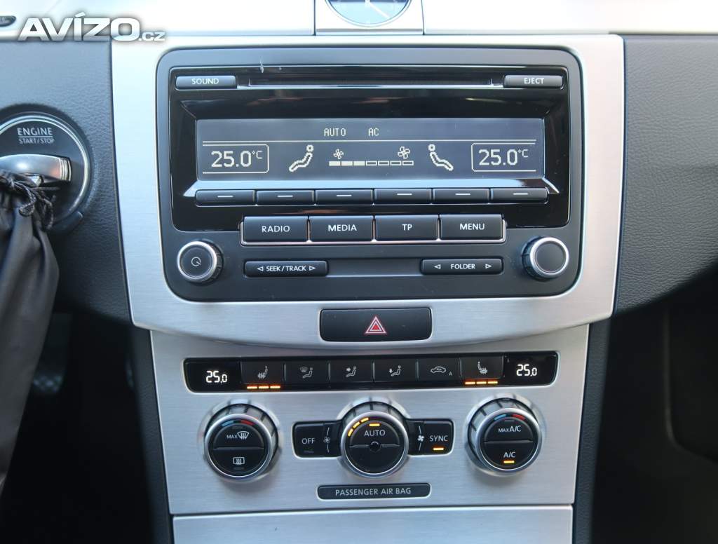 Foto inzerátu Volkswagen Passat 2.0 TDI