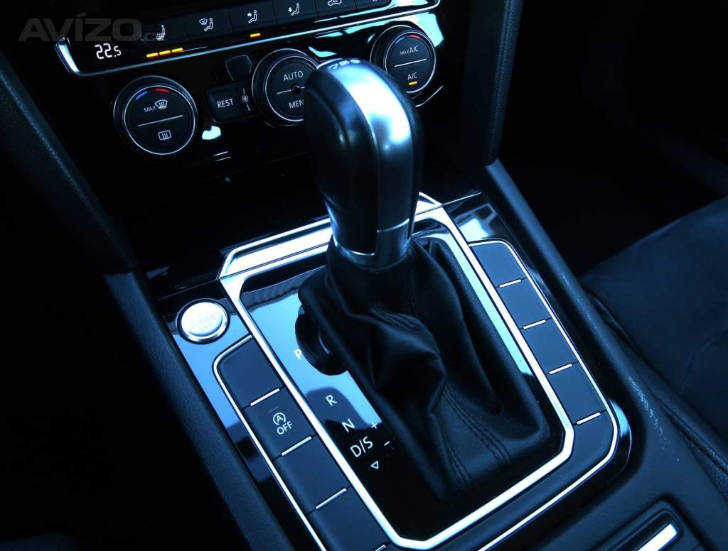 Foto inzerátu Volkswagen Passat 2.0 TDI