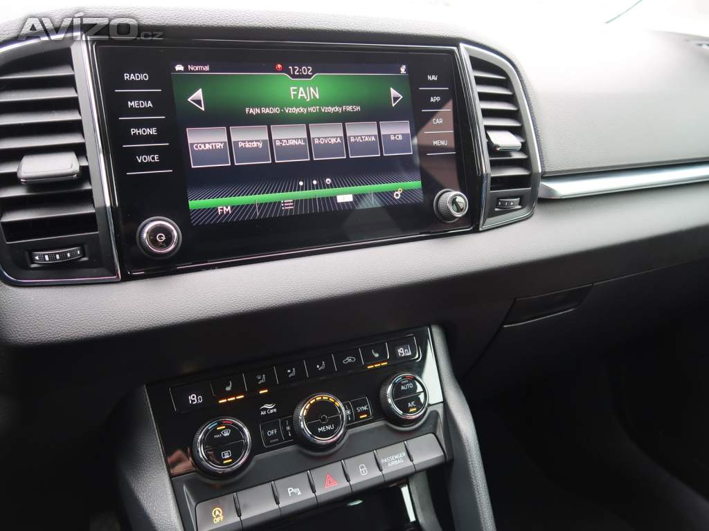 Foto inzerátu Škoda Karoq 1.5 TSI