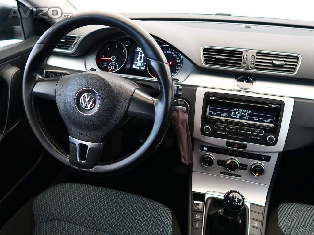 Foto inzerátu Volkswagen Passat 1.6 TDI