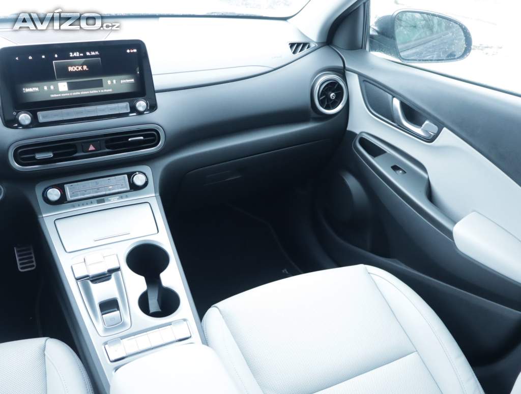 Foto inzerátu Hyundai Kona Electric 64 kWh
