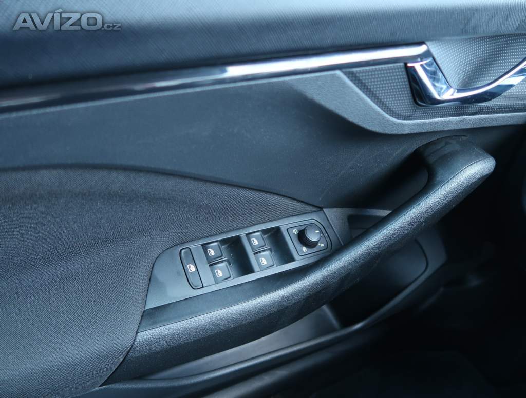 Foto inzerátu Škoda Kamiq 1.0 TSI