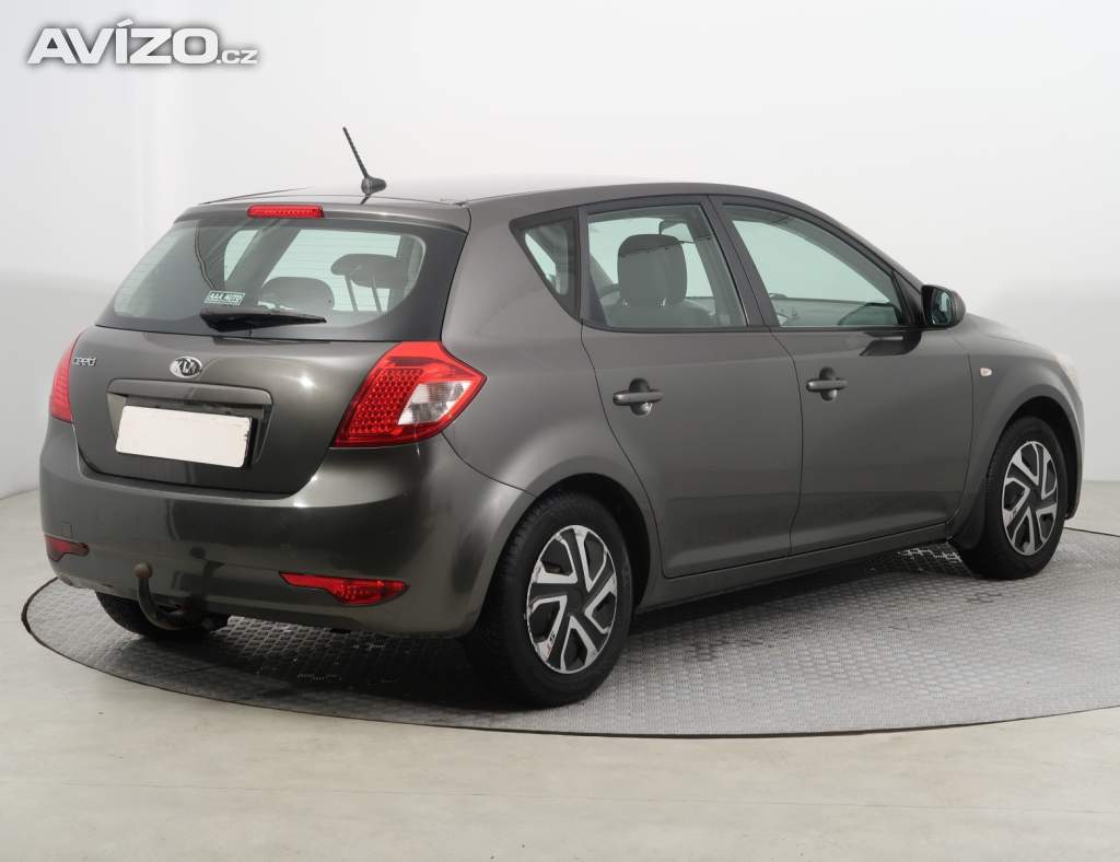 Foto inzerátu Kia Ceed 1.4 CVVT