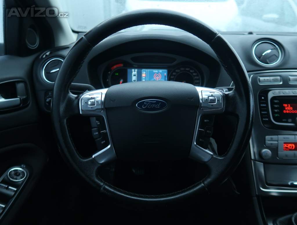 Foto inzerátu Ford Mondeo 2.0 TDCi