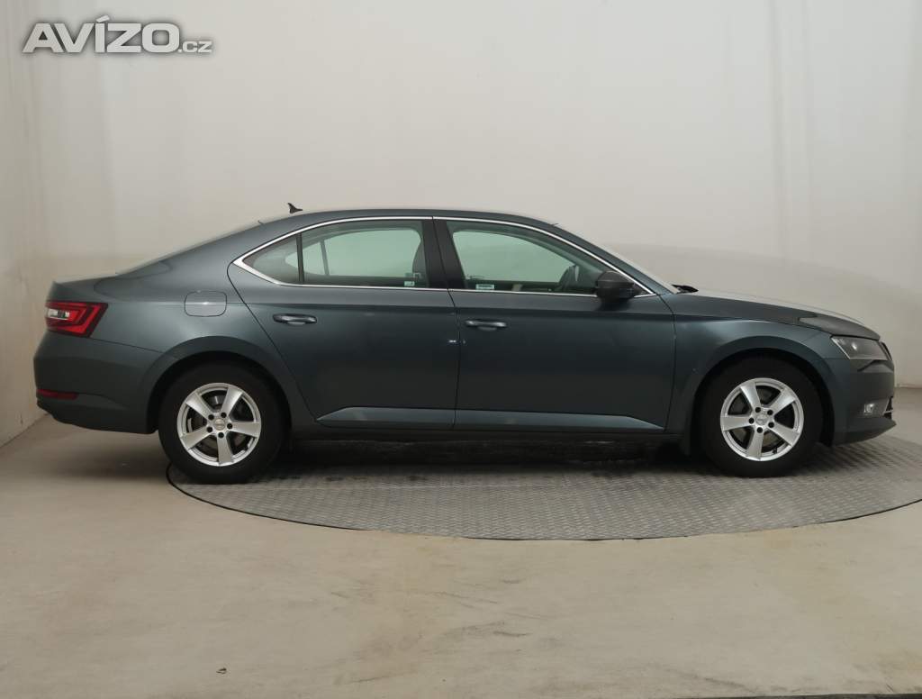 Foto inzerátu Škoda Superb 2.0 TDI