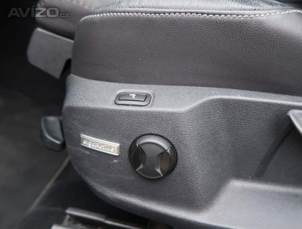 Foto inzerátu Volkswagen Golf 1.4 TSI