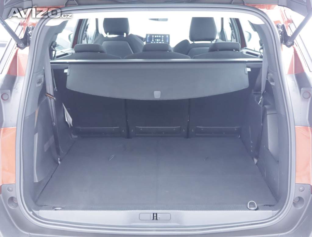 Foto inzerátu Peugeot 5008 PureTech 130