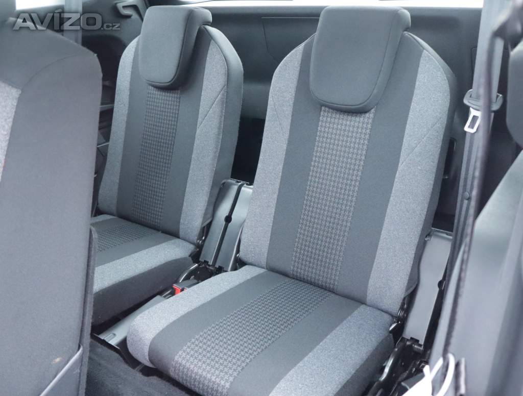 Foto inzerátu Peugeot 5008 PureTech 130