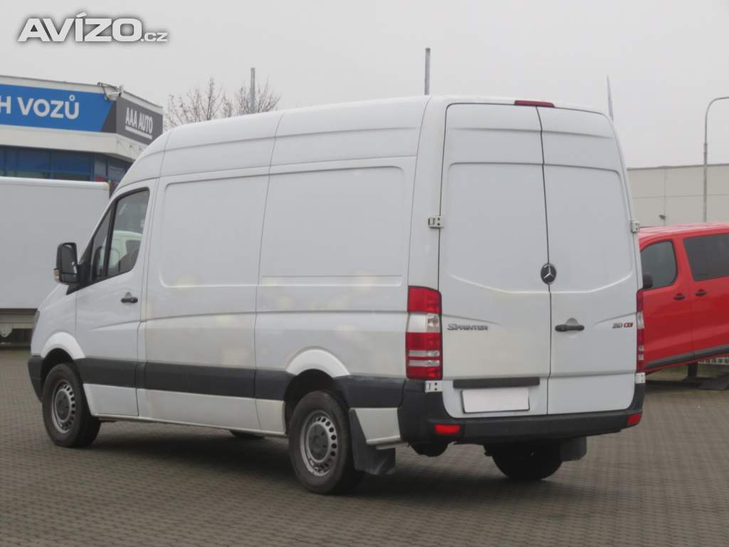 Foto inzerátu Mercedes-Benz Sprinter 210 CDI