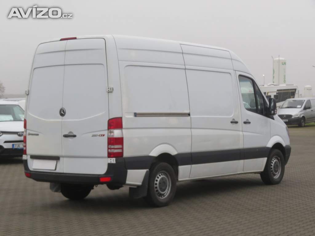 Foto inzerátu Mercedes-Benz Sprinter 210 CDI