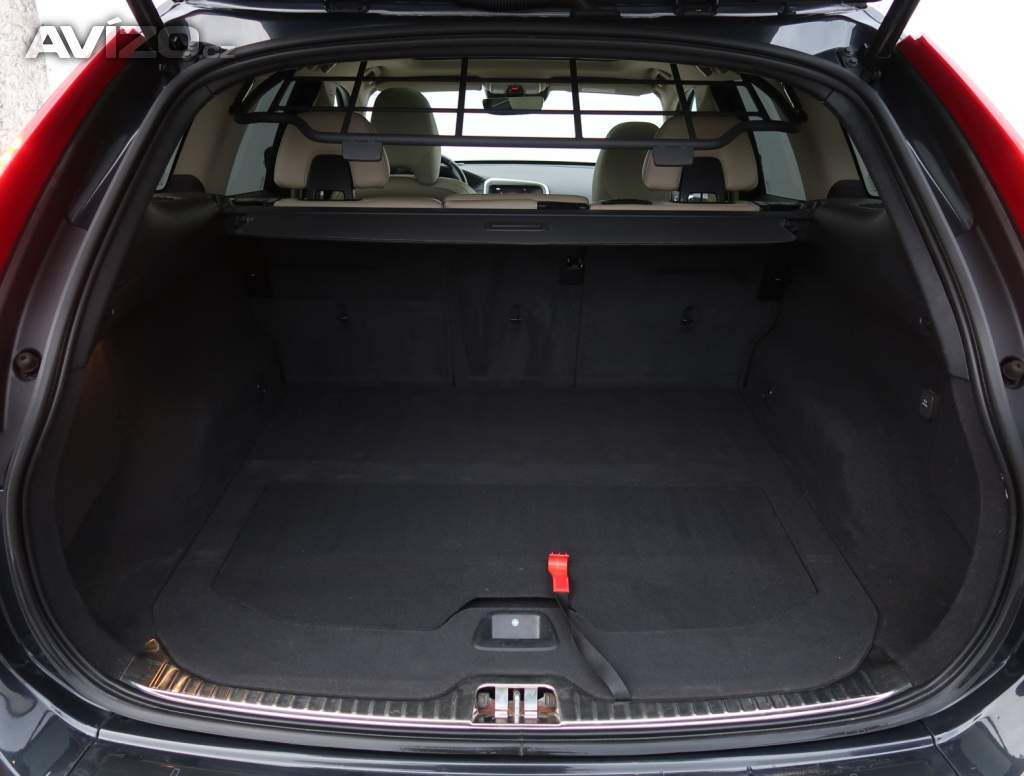 Foto inzerátu Volvo XC60 D4