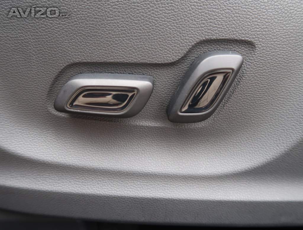 Foto inzerátu MG ZS SUV 1.0 Turbo