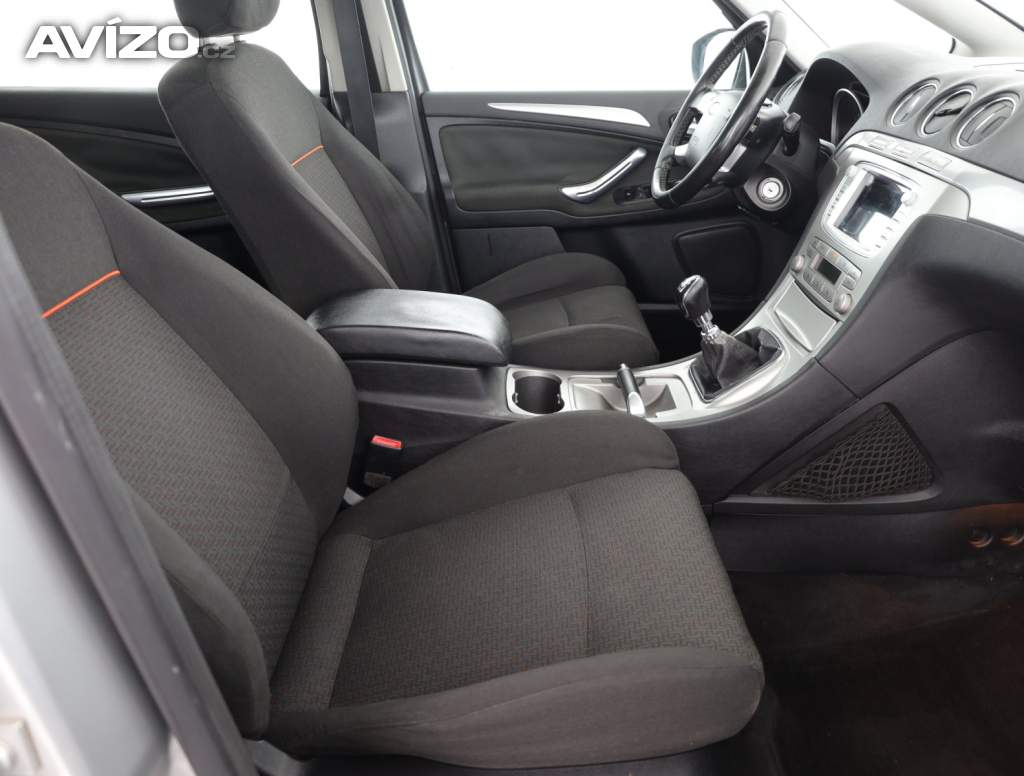 Foto inzerátu Ford S-MAX 2.0 TDCi