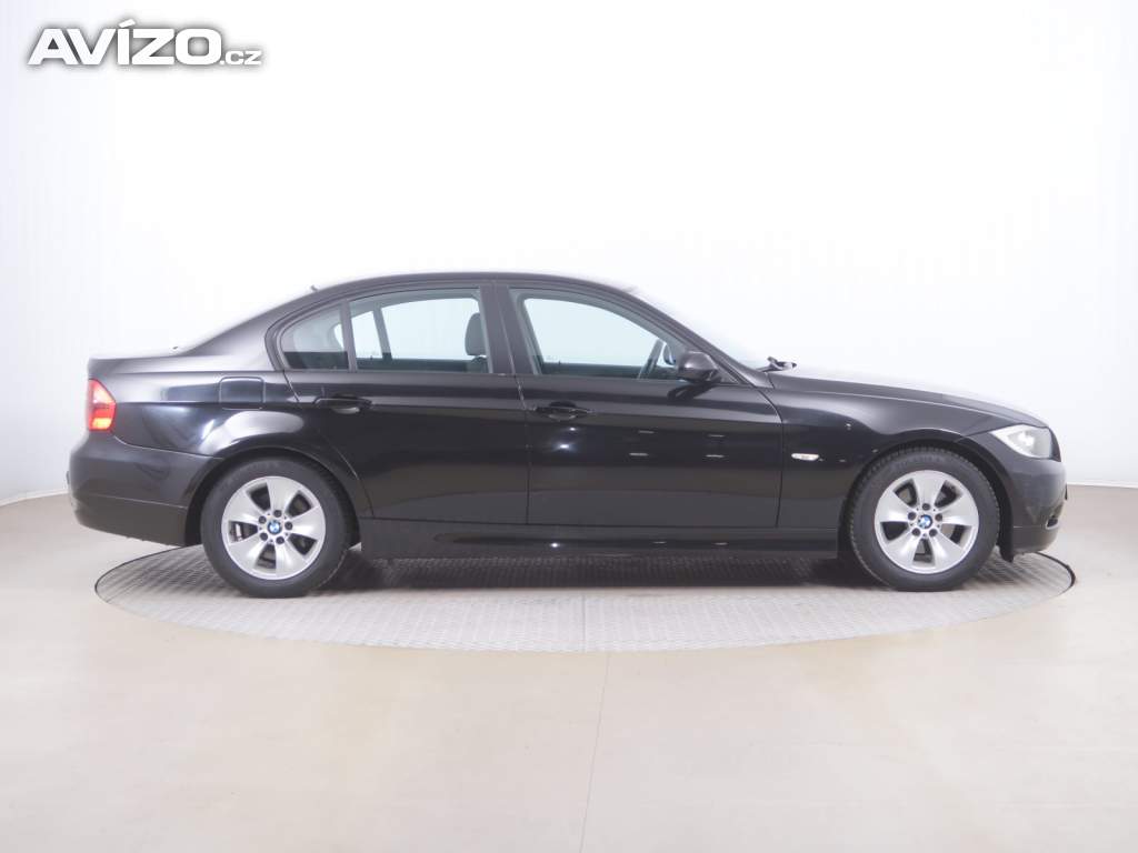 Foto inzerátu BMW Řada 3 318 i
